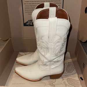 Tecovas Annie Western Cowgirl Boots in Bone